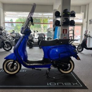vespa look 45km 4T BJ 2024 1e eigenaar full optie led beugel