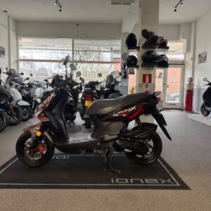 sym orbit- CROX 25KM 4T SCOOTER BJ 2017 VAN 1E EIGENAAR